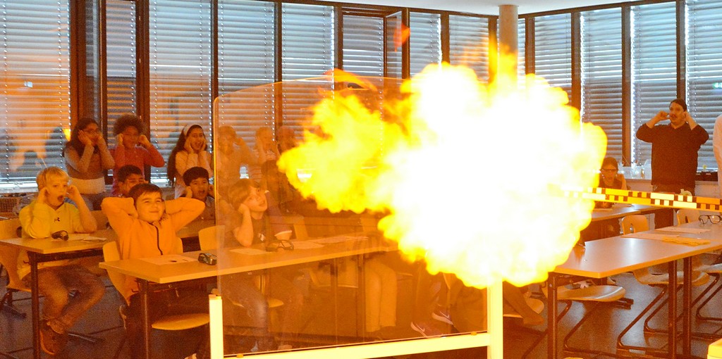 Chemistry show3