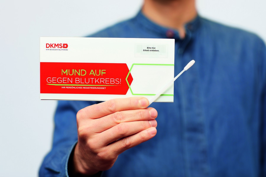 DKMS Setcard 3er 011 CMYK