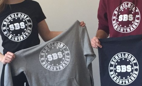 SV Schulshirts Ausschnitt